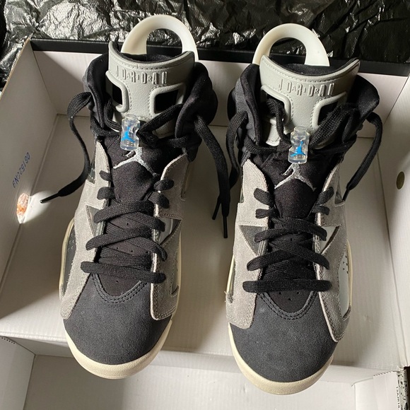 Jordan Retro 6 - Picture 10 of 15